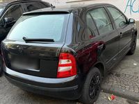 Gebraucht Skoda Fabia 74 PS (54 kW) 2004 Schwarz Limousine