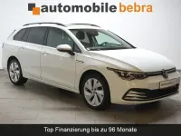 Gebraucht VW Golf VIII Style 150 PS (110 kW) 2023 Pure white Kombi