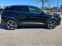 Gebraucht Peugeot 3008 GT 131 PS (96 kW) 2023 Lackierung schwarz perla nera/ SUV