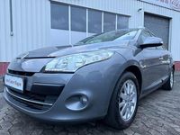 Gebraucht Renault Mégane III Luxe 131 PS (96 kW) 2010 Grau Limousine