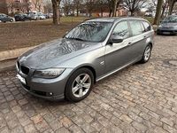 Gebraucht BMW 320 184 PS (135 kW) 2012 Grau Kombi