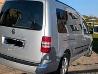 Gebraucht VW Caddy 102 PS (75 kW) 2012 Silber Van / Kleinbus