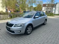 Usata Skoda Octavia Ambition 110 CV (80 kW) 2016 Argento Station wagon