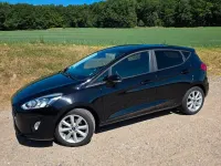 Gebraucht Ford Fiesta 101 PS (74 kW) 2018 Schwarz Kleinwagen