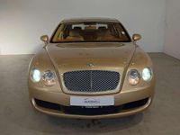 Gebraucht Bentley Continental Flying Spur 559 PS (411 kW) 2006 Gold Limousine