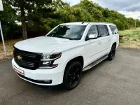 Używany Chevrolet Suburban 355 KM (261 kW) 2014 Biały SUV