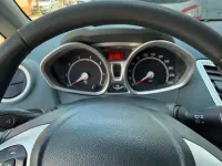 Gebraucht Ford Fiesta 97 PS (71 kW) 2011 Schwarz Limousine