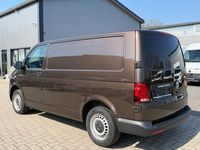 Używany VW Transporter 150 KM (110 kW) 2020 Brązowy Van