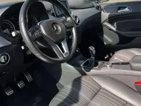 Gebraucht Mercedes B180 122 PS (89 kW) 2014 Silber Kleinwagen