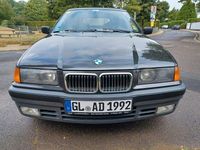 Gebraucht BMW 316 102 PS (75 kW) 1994 Schwarz Cabrio
