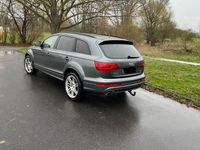 Gebraucht Audi Q7 Ambiente 340 PS (250 kW) 2013 Grau SUV