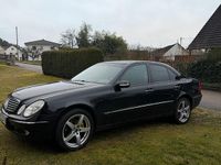 Gebraucht Mercedes E240 177 PS (130 kW) 2003 Schwarz Limousine
