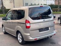 gebraucht Ford Tourneo Courier 