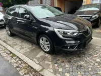 Gebraucht Renault Mégane LIMITED 140 PS (102 kW) 2020 Schwarz Limousine