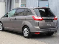 Gebraucht Ford Grand C-Max 140 PS (102 kW) 2012 Braun Van / Kleinbus