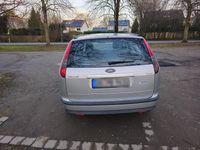 Gebraucht Ford Focus 109 PS (80 kW) 2006 Silber Kombi