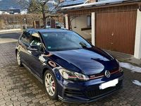 Gebraucht VW Golf VIII GTI 245 PS (180 kW) 2020 Blau Limousine