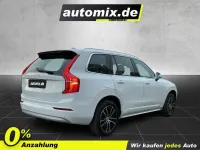Gebraucht Volvo XC90 Momentum 235 PS (172 kW) 2022 Ice white, solid / solid SUV