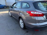 Używany Ford Focus 92 KM (67 kW) 2013 Brązowy Kombi