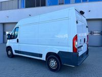 Gebraucht Peugeot Boxer 131 PS (96 kW) 2016 Weiß Van