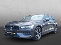 Gebraucht Volvo V60 Core 197 PS (144 kW) 2025 Andere Kombi