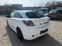 Gebraucht Opel Astra GTC 140 PS (102 kW) 2010 Weiß