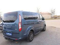 Gebraucht Ford Tourneo 150 PS (110 kW) 2022 Chromablau metallic Van / Kleinbus