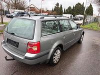 Gebraucht VW Passat Basis 101 PS (74 kW) 2002 Grau Kombi