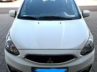 Gebraucht Mitsubishi Space Star Basis 71 PS (52 kW) 2017 Weiß Kleinwagen