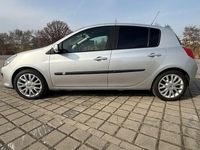 Gebraucht Renault Clio II Dynamique 88 PS (64 kW) 2006 Silber Limousine