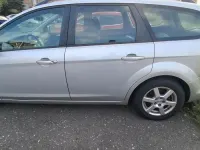 Gebraucht Ford Focus 115 PS (84 kW) 2008 Grau Kombi