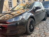 Usado VW Golf 86 HP (63 kW) 2011 Preto Coupé