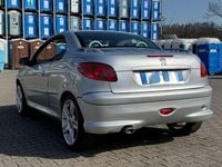 Gebraucht Peugeot 206 109 PS (80 kW) 2006 Silber Cabrio