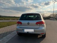 Gebraucht VW Golf VI 80 PS (58 kW) 2008 Silber Kleinwagen