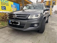 Gebraucht VW Tiguan LOUNGE 160 PS (117 kW) 2015 SUV