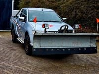 Gebraucht Mitsubishi L200 Invite 136 PS (100 kW) 2014 Coolsilber (m) Abholung