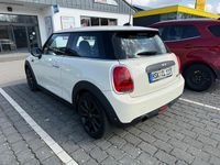 Gebraucht Mini ONE 102 PS (75 kW) 2018 Weiß Kleinwagen