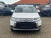Gebraucht Mitsubishi Outlander 150 PS (110 kW) 2017 Weiß SUV