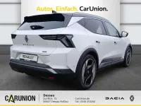 Używany Renault Scenic E-Tech Iconic 160 kW (218 KM) 2025 Biały SUV
