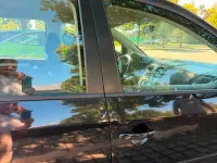 Gebraucht VW Touran 105 PS (77 kW) 2010 Schwarz Van / Kleinbus