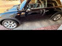 Second-hand Mini ONE 90 CP (66 kW) 2002 Negru Hatchback