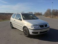 Gebraucht VW Polo 60 PS (44 kW) 2000 Grau Kleinwagen