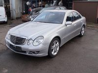 Gebraucht Mercedes E240 177 PS (130 kW) 2003 Silber Limousine