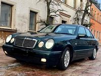 Gebraucht Mercedes E200 Avantgarde 136 PS (100 kW) 1998 Grün Limousine
