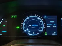 Gebraucht Hyundai Ioniq Premium 141 PS (103 kW) 2017 Silber Kleinwagen