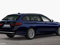 Gebraucht BMW 540 Luxury Line 333 PS (244 kW) 2023 Bmw individual tansanitblau Kombi
