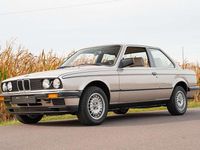 Gebraucht BMW 320 125 PS (91 kW) 1983 Bronzitbeige metallic Coupé