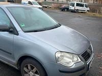 Gebraucht VW Polo 64 PS (47 kW) 2006 Silber Kleinwagen
