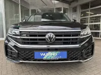 Gebraucht VW Touareg R-line 231 PS (169 kW) 2025 Schwarz SUV