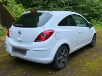 Gebraucht Opel Corsa Innovation 101 PS (74 kW) 2011 Weiß Kleinwagen
